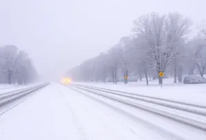 Heavy snowfall in central Indiana during a winter storm